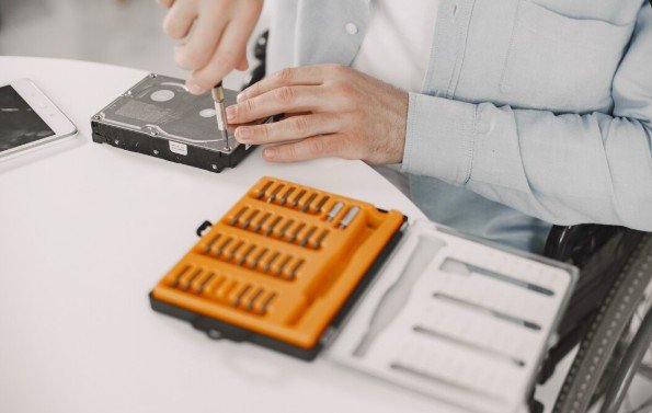 Upgrading SSD in Laptop vs Desktop